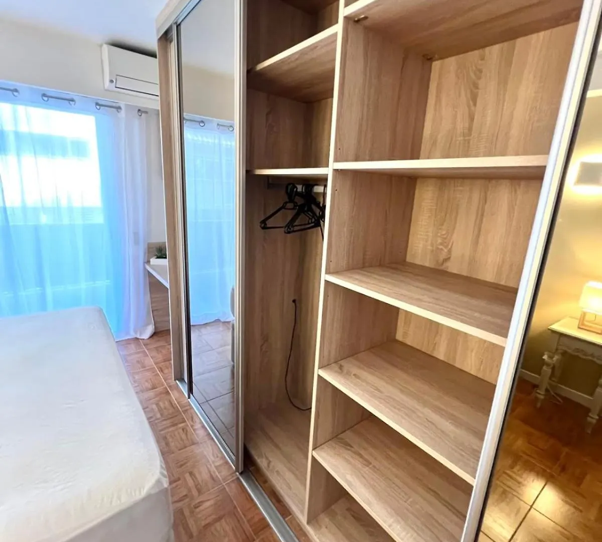 Antibes Ponteil - 4 People - Terrace Apartment 0*,